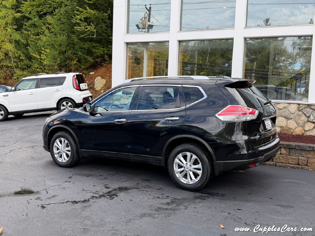 2016 Nissan Rogue Image 2