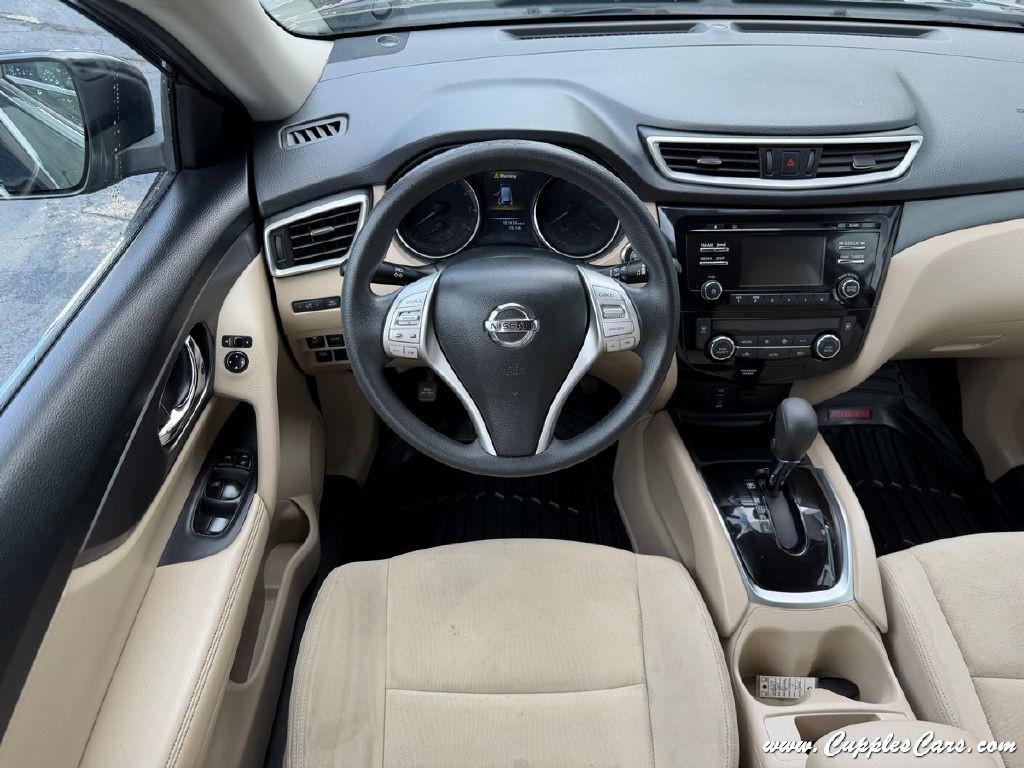 2016 Nissan Rogue Image 15