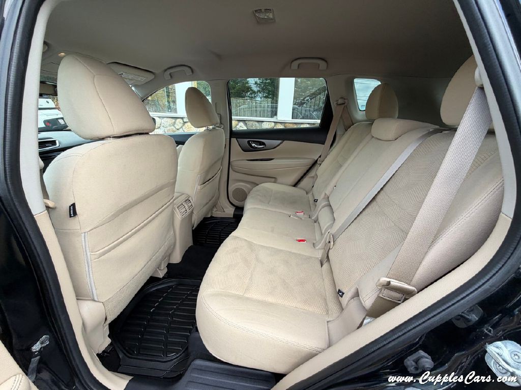 2016 Nissan Rogue Image 21