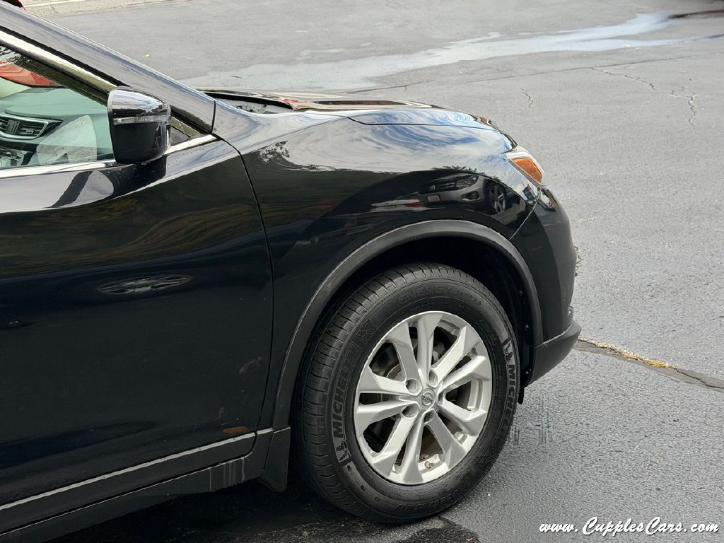2016 Nissan Rogue Image 39
