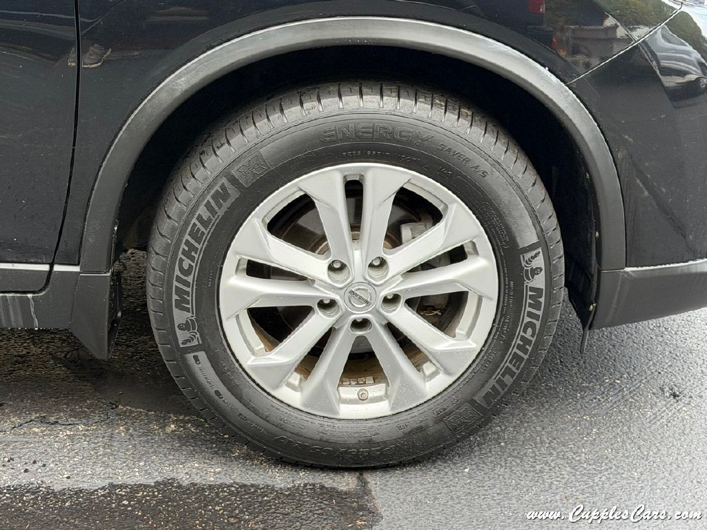 2016 Nissan Rogue Image 40