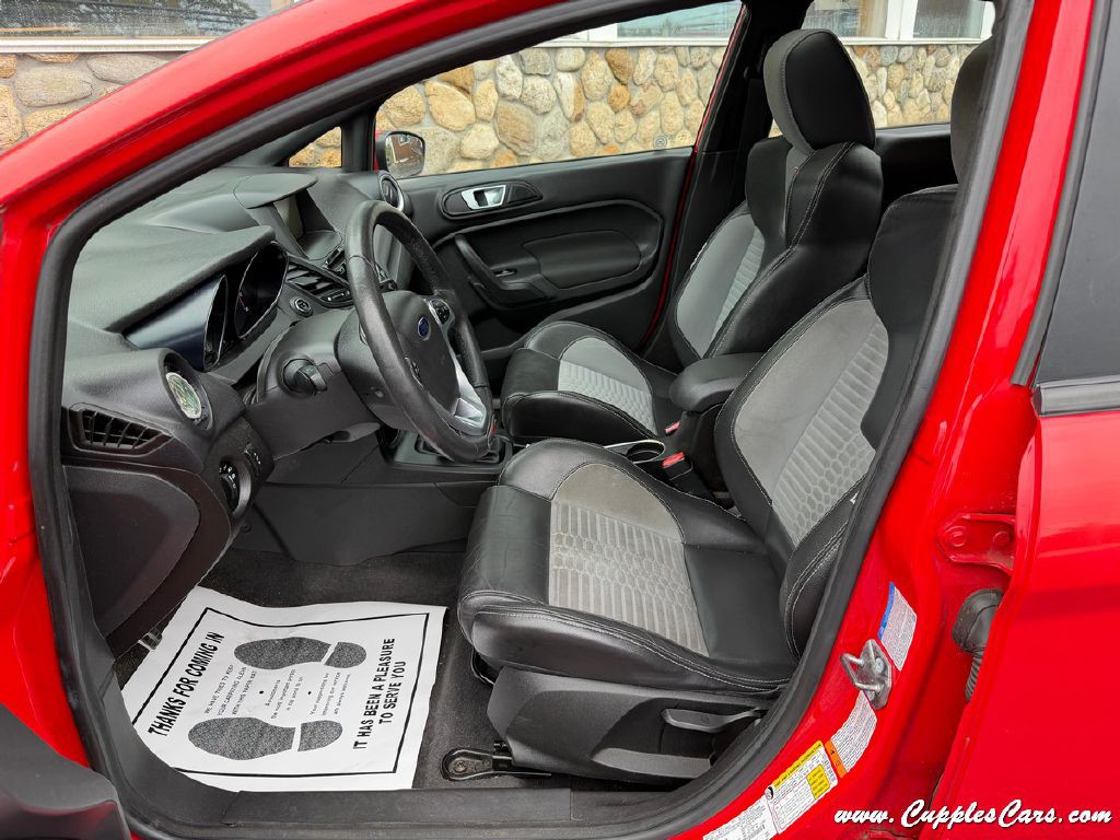 2015 Ford Fiesta Image 3