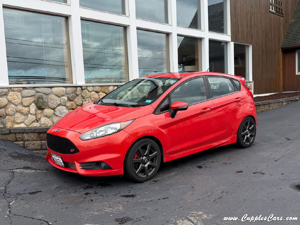 2015 Ford Fiesta Image 12