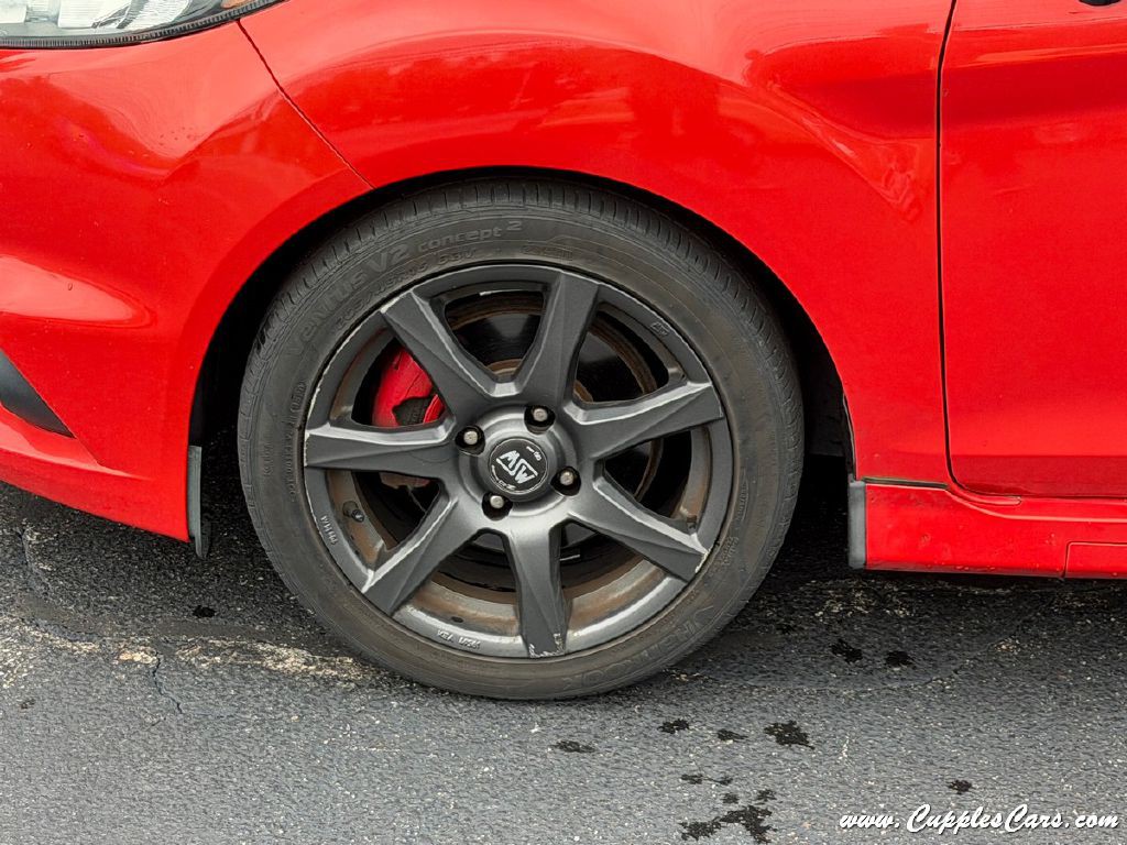 2015 Ford Fiesta Image 48