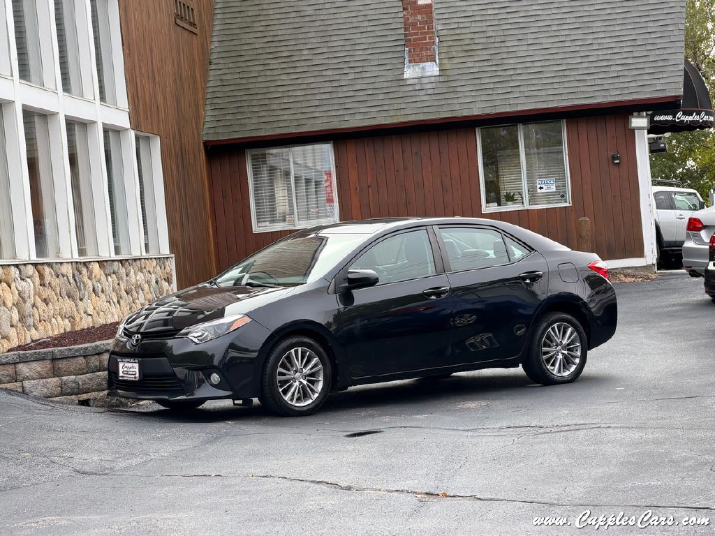 2014 Toyota Corolla Image 1