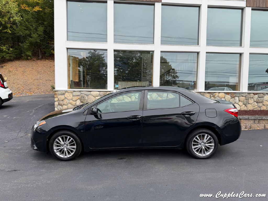 2014 Toyota Corolla Image 11