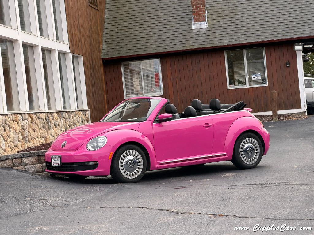 2016 Volkswagen Beetle Image 1