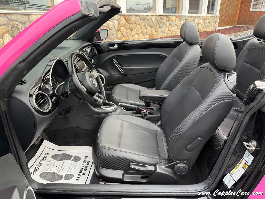 2016 Volkswagen Beetle Image 3