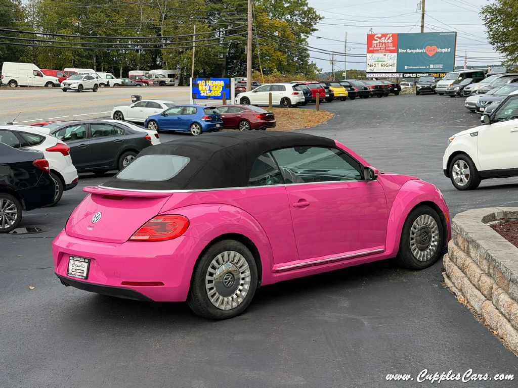2016 Volkswagen Beetle Image 14