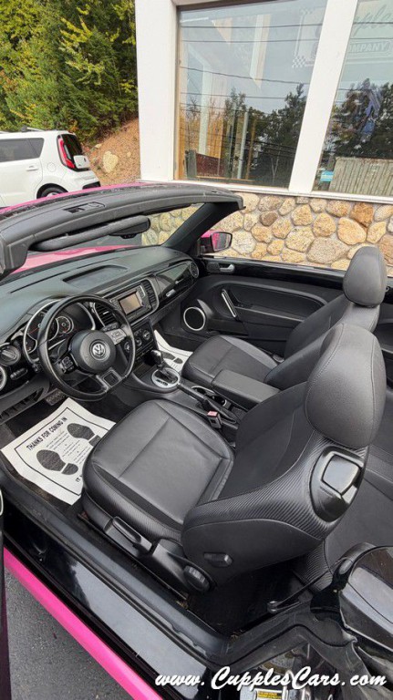 2016 Volkswagen Beetle Image 30
