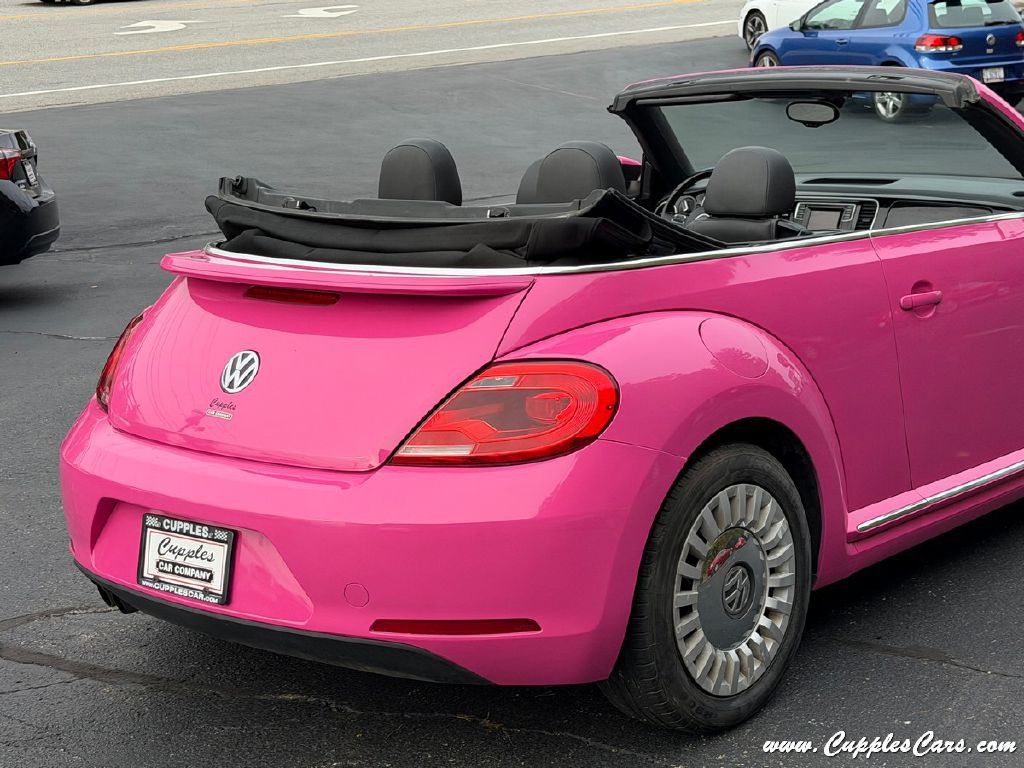 2016 Volkswagen Beetle Image 38