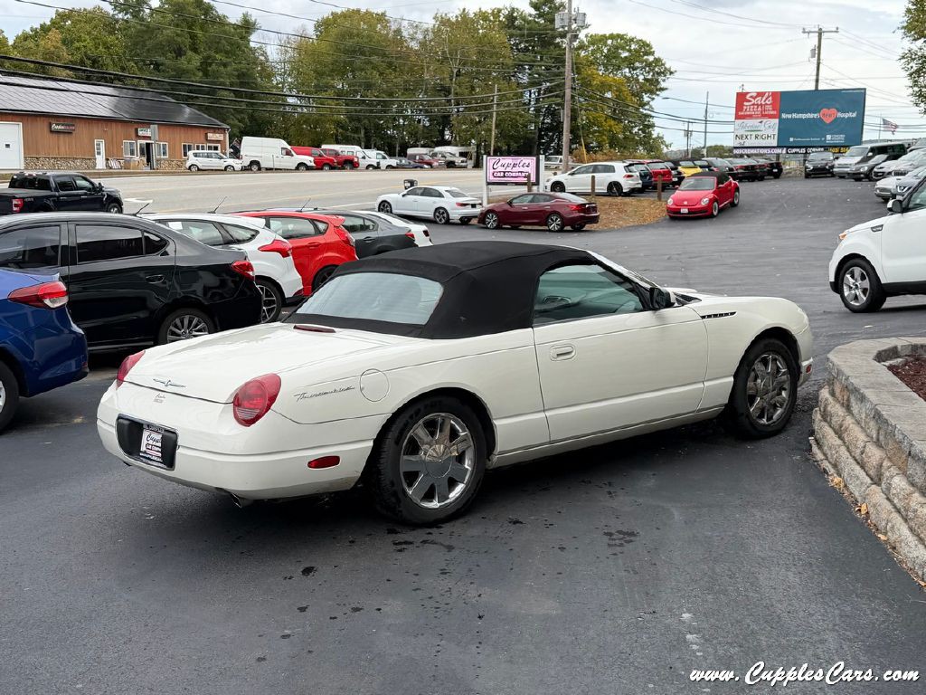 2002 Ford Thunderbird Image 13
