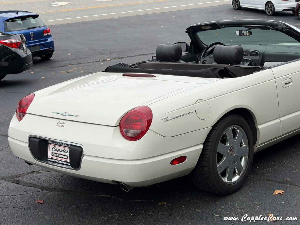 2002 Ford Thunderbird Image 37