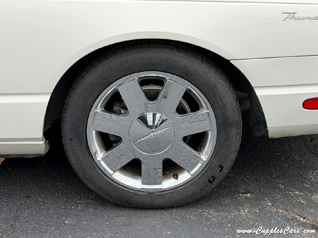 2002 Ford Thunderbird Image 42