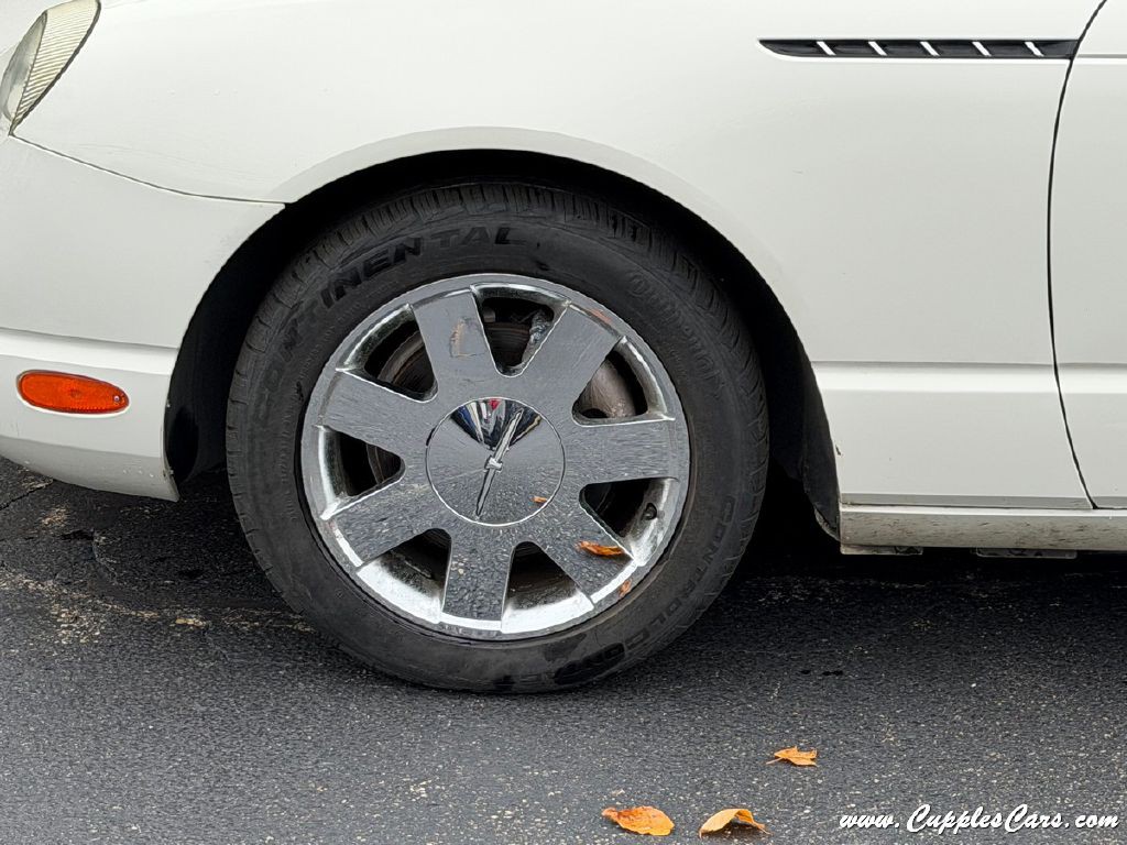 2002 Ford Thunderbird Image 43