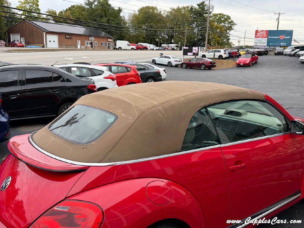 2013 Volkswagen Beetle Image 26
