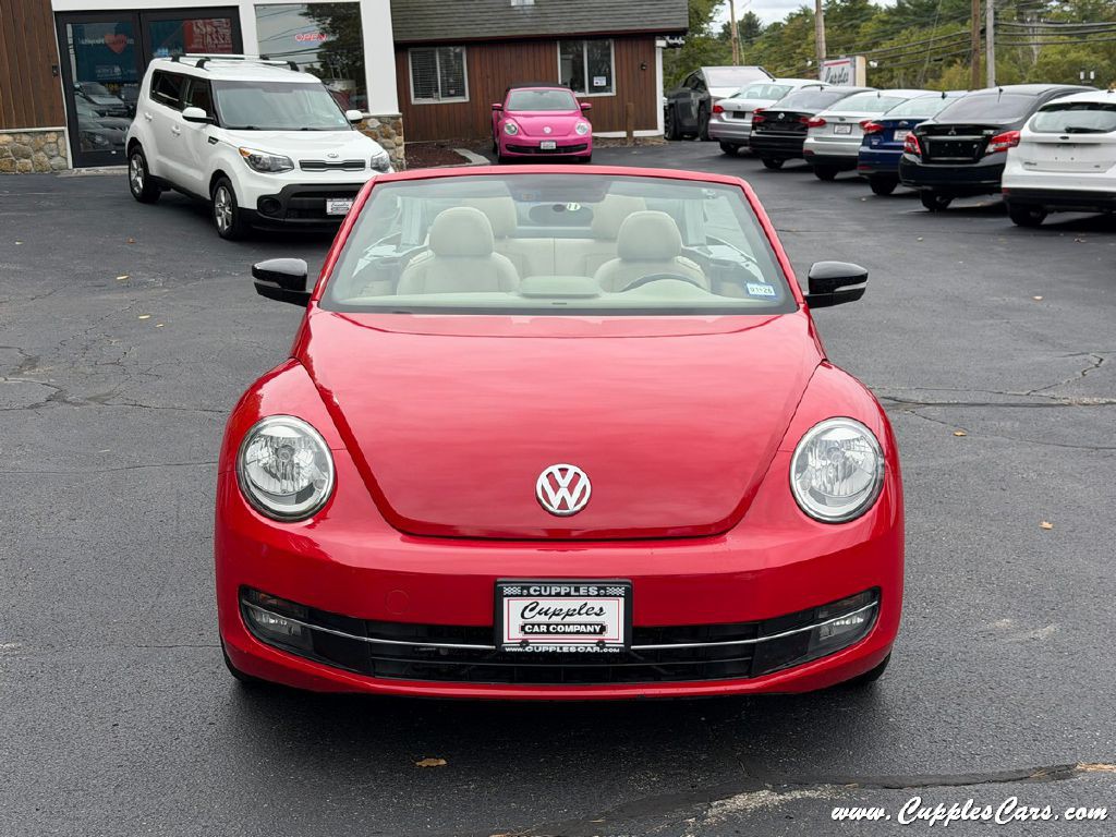 2013 Volkswagen Beetle Image 35
