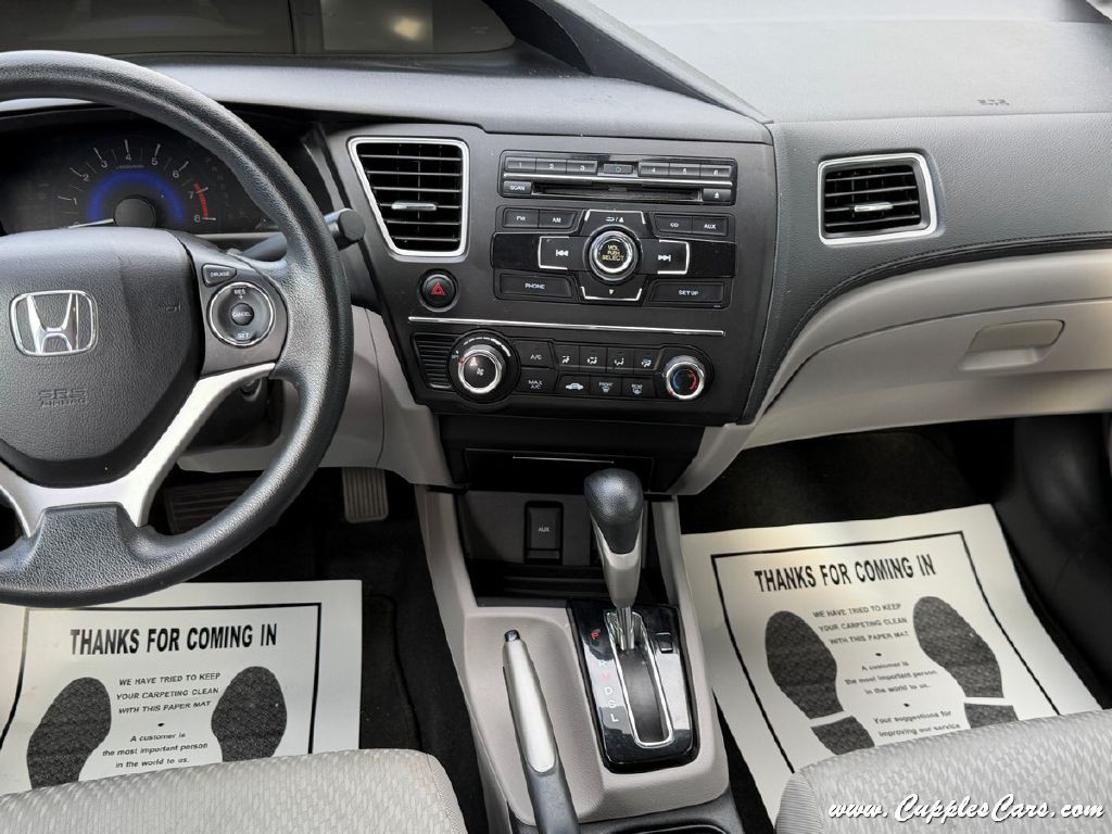 2015 Honda Civic Image 18