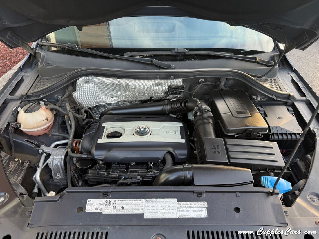 2012 Volkswagen Tiguan Image 14