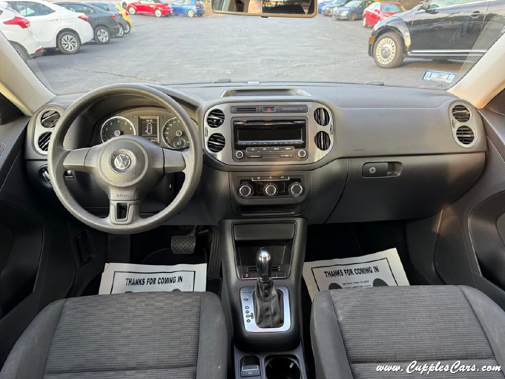 2012 Volkswagen Tiguan Image 16
