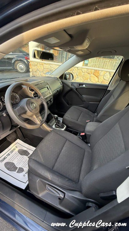 2012 Volkswagen Tiguan Image 28