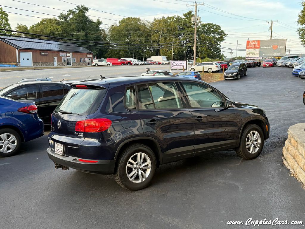 2012 Volkswagen Tiguan Image 10