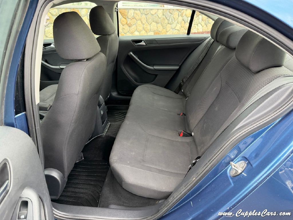 2016 Volkswagen Jetta Image 6