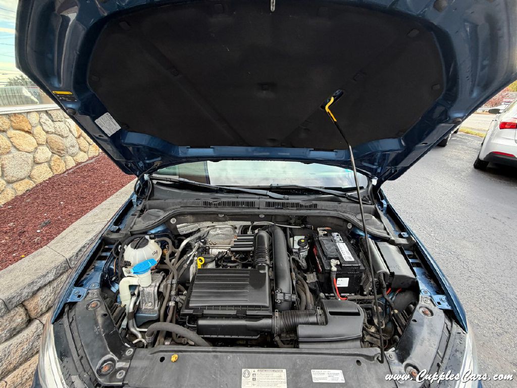 2016 Volkswagen Jetta Image 14