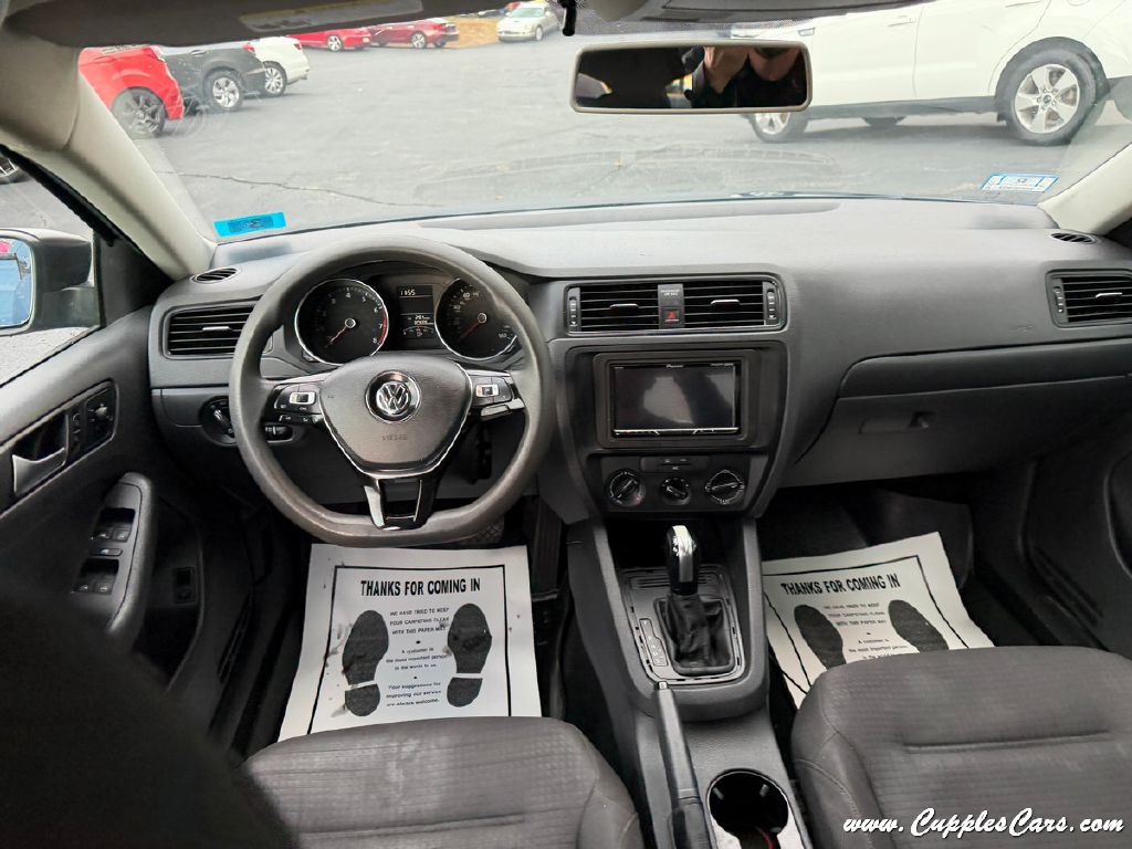 2016 Volkswagen Jetta Image 15
