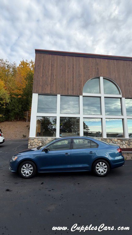 2016 Volkswagen Jetta Image 28