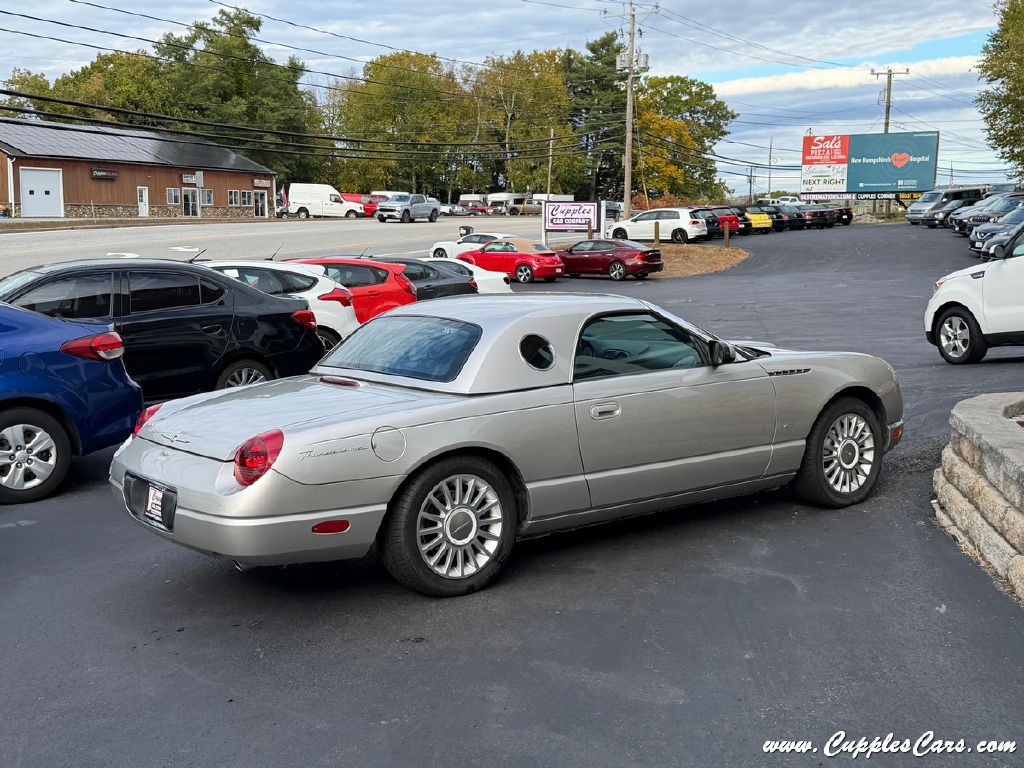 2004 Ford Thunderbird Image 4