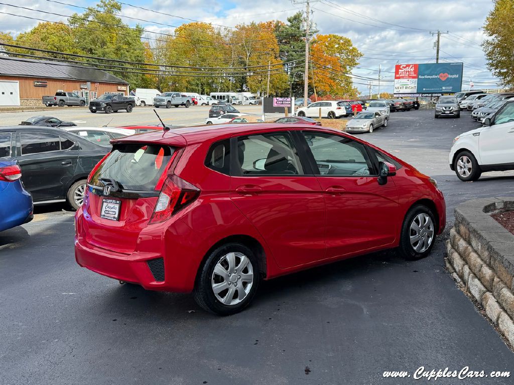 2016 Honda Fit Image 8