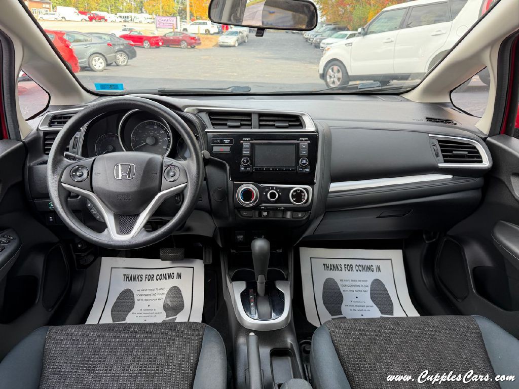 2016 Honda Fit Image 15