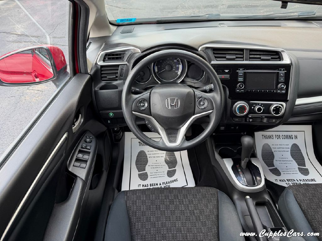 2016 Honda Fit Image 16