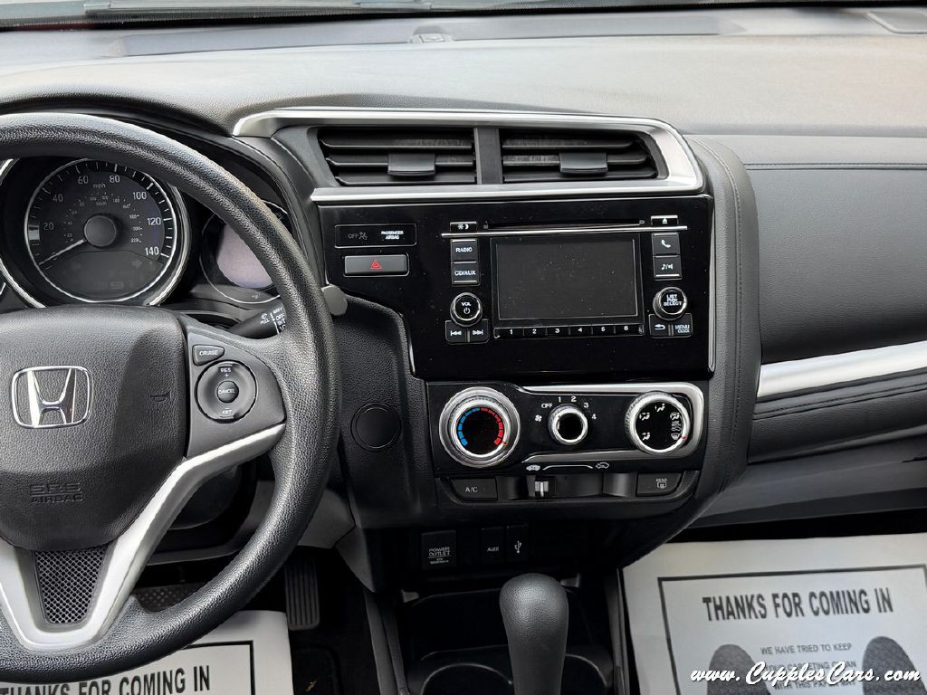 2016 Honda Fit Image 17