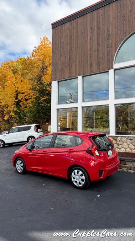 2016 Honda Fit Image 28