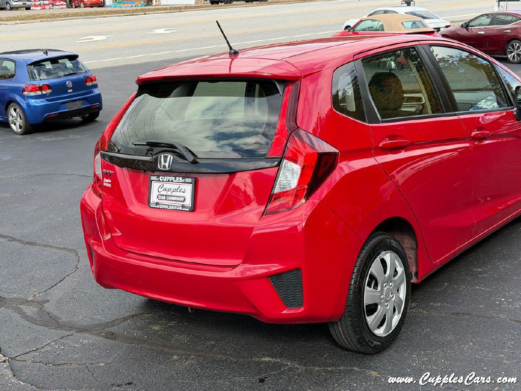 2016 Honda Fit Image 38