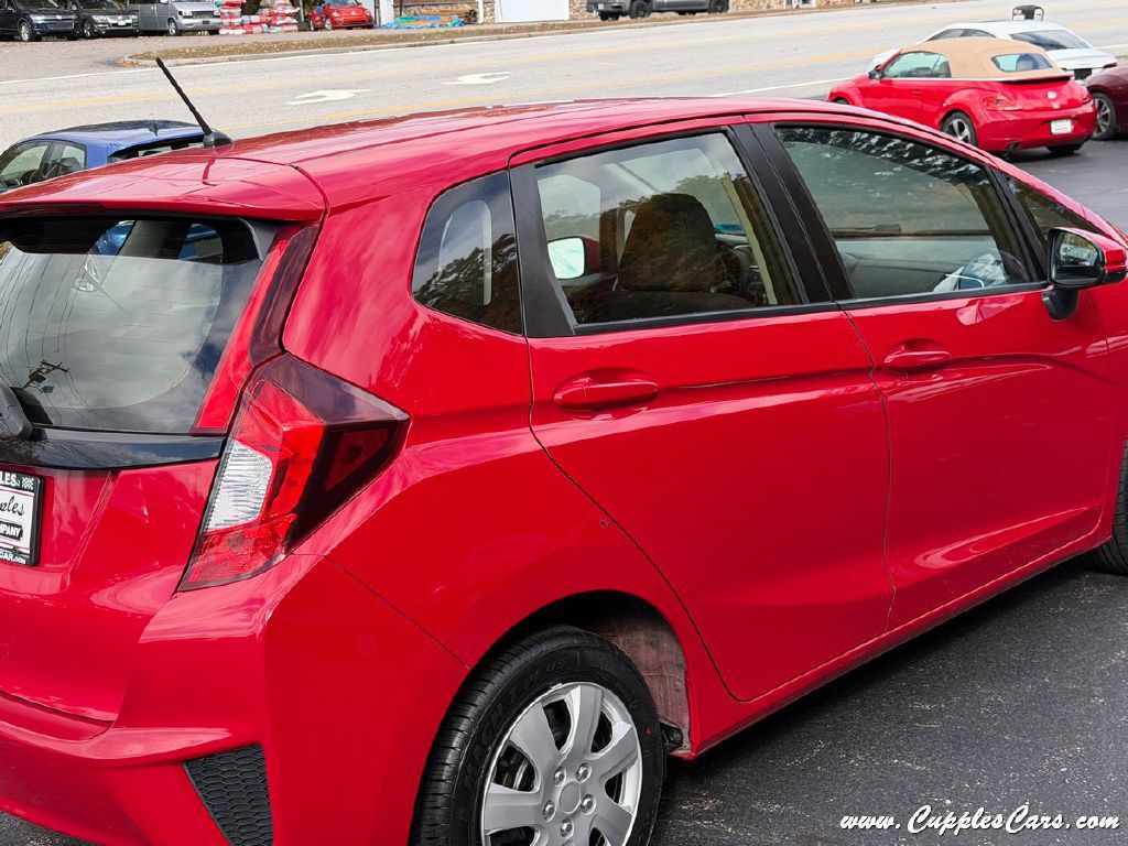 2016 Honda Fit Image 39