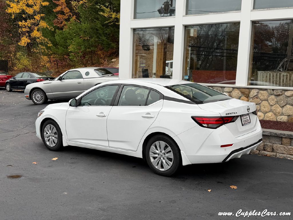 2021 Nissan Sentra Image 2