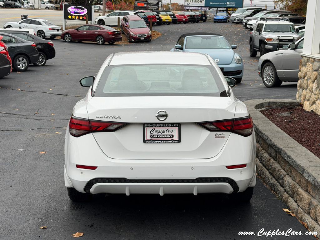 2021 Nissan Sentra Image 9