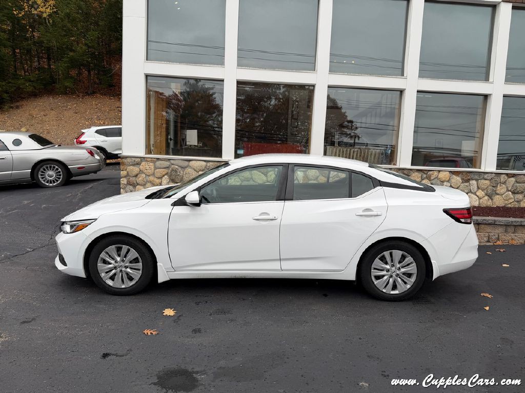 2021 Nissan Sentra Image 10