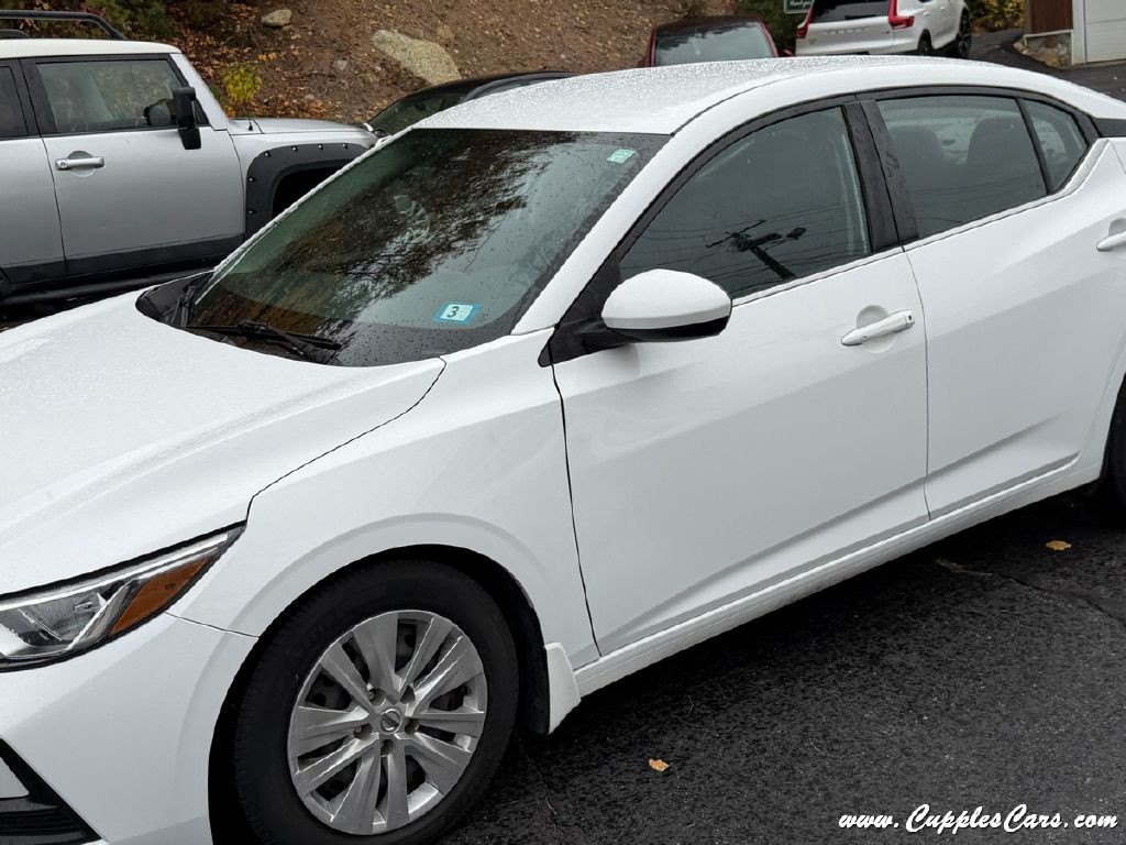 2021 Nissan Sentra Image 32