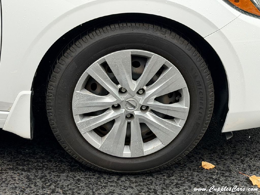 2021 Nissan Sentra Image 40