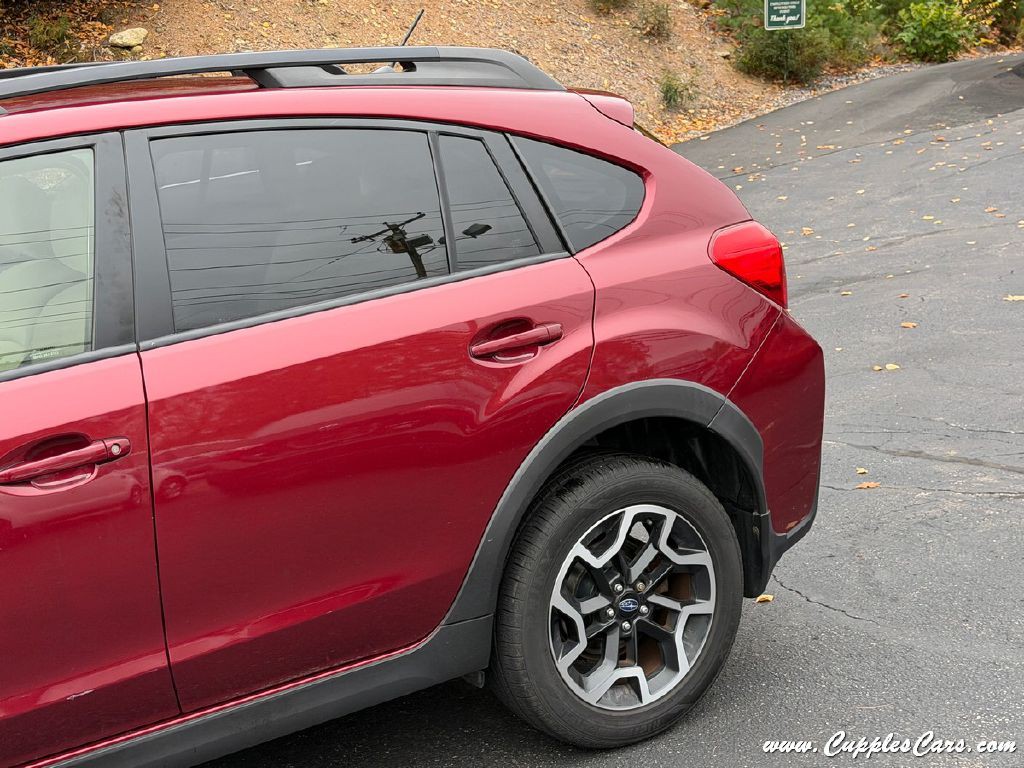 2016 Subaru Crosstrek Image 35