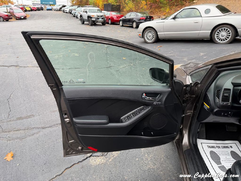 2014 Kia Forte Image 5