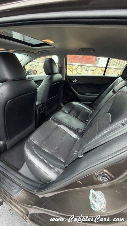 2014 Kia Forte Image 38