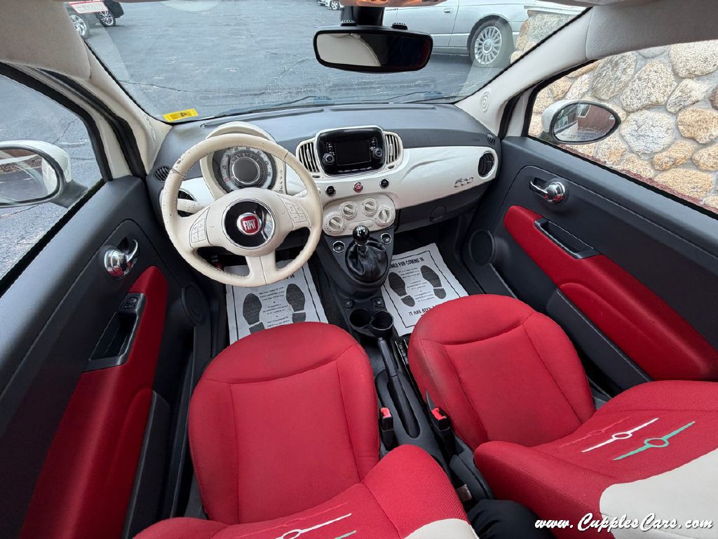 2016 FIAT 500 Image 20