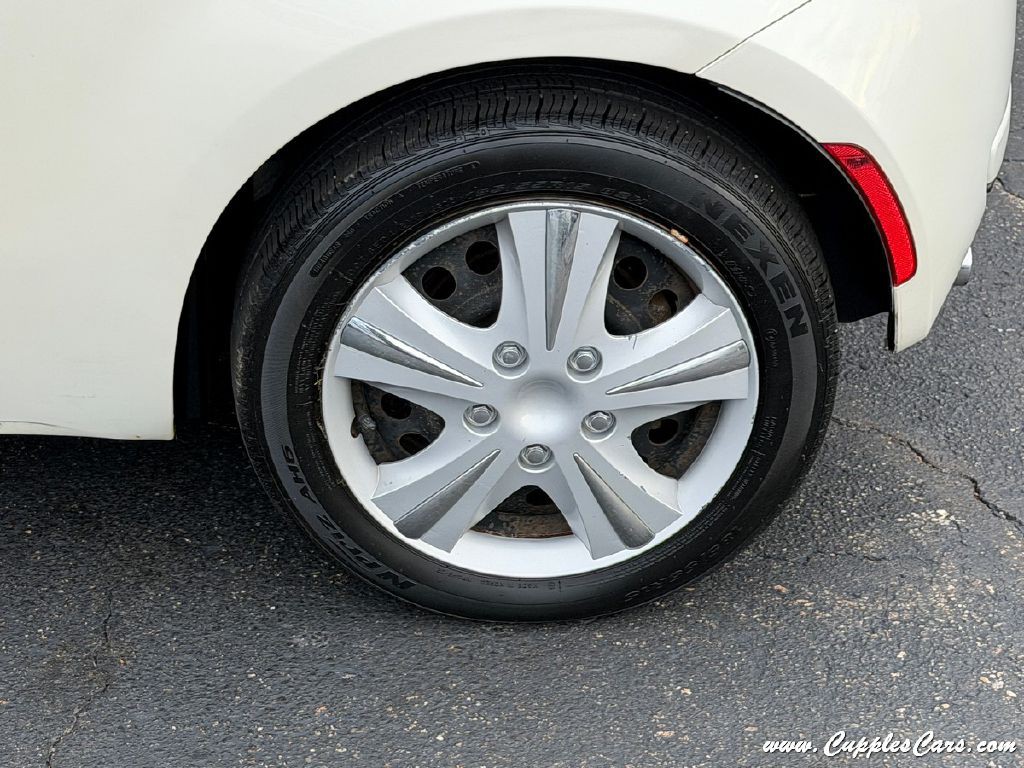 2016 FIAT 500 Image 40