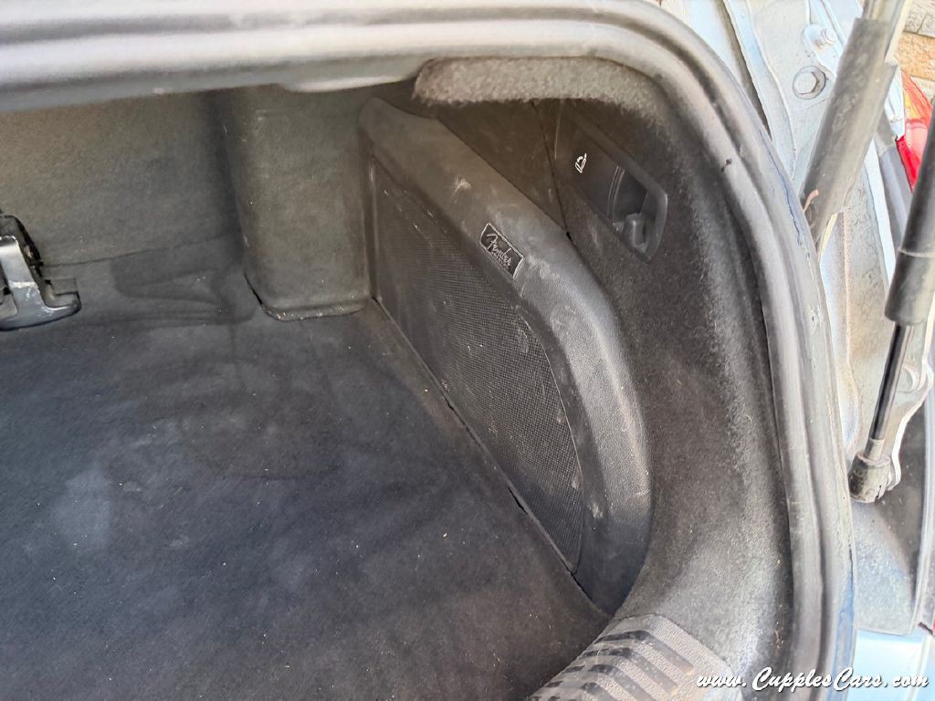 2015 Volkswagen Beetle Image 9