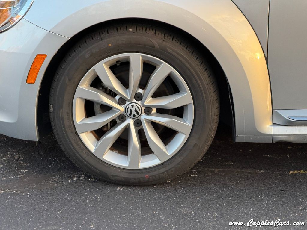 2015 Volkswagen Beetle Image 49